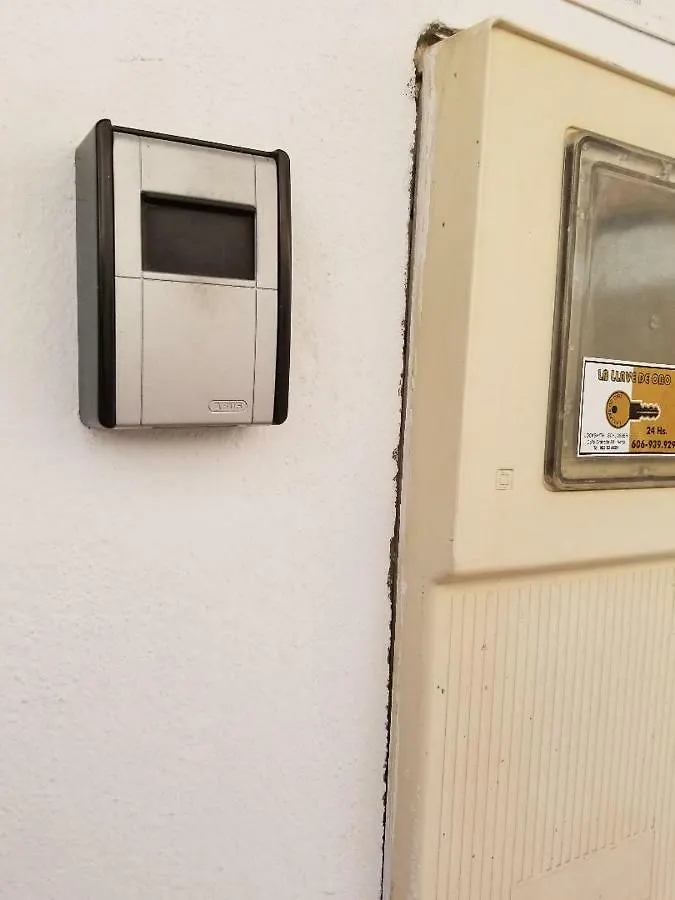 Spaciously Cosy Apartment 5B Close To Beach Nerja