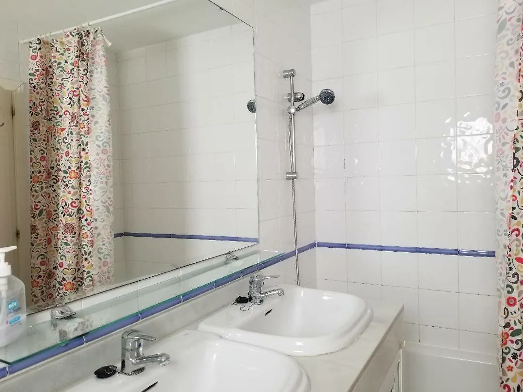 Spaciously Cosy Apartment 5B Close To Beach Nerja