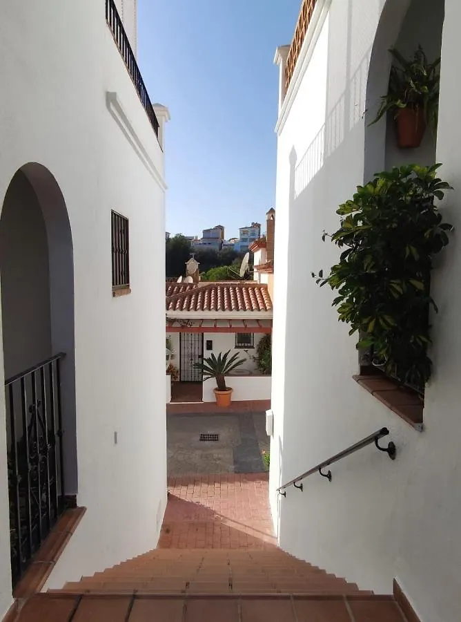 Spaciously Cosy Apartment 5B Close To Beach Nerja Spain